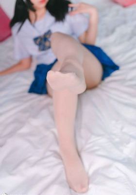 丰满少妇张开大白腿_蓝光超清在线观看