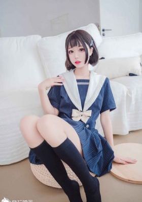 女性液体流到床单_1080P视频大全