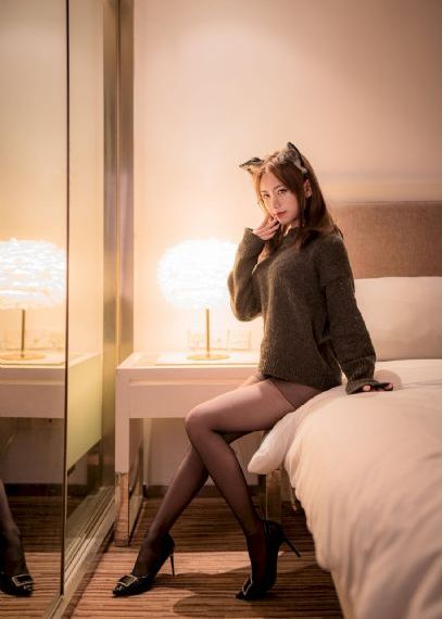 长发美女AVAV网站_国语配音超清
