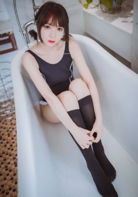 国产呦熟女白浆一区二区_超清免费观看超清